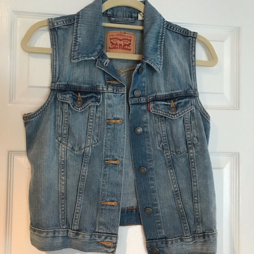 Jean Jacket Vest!